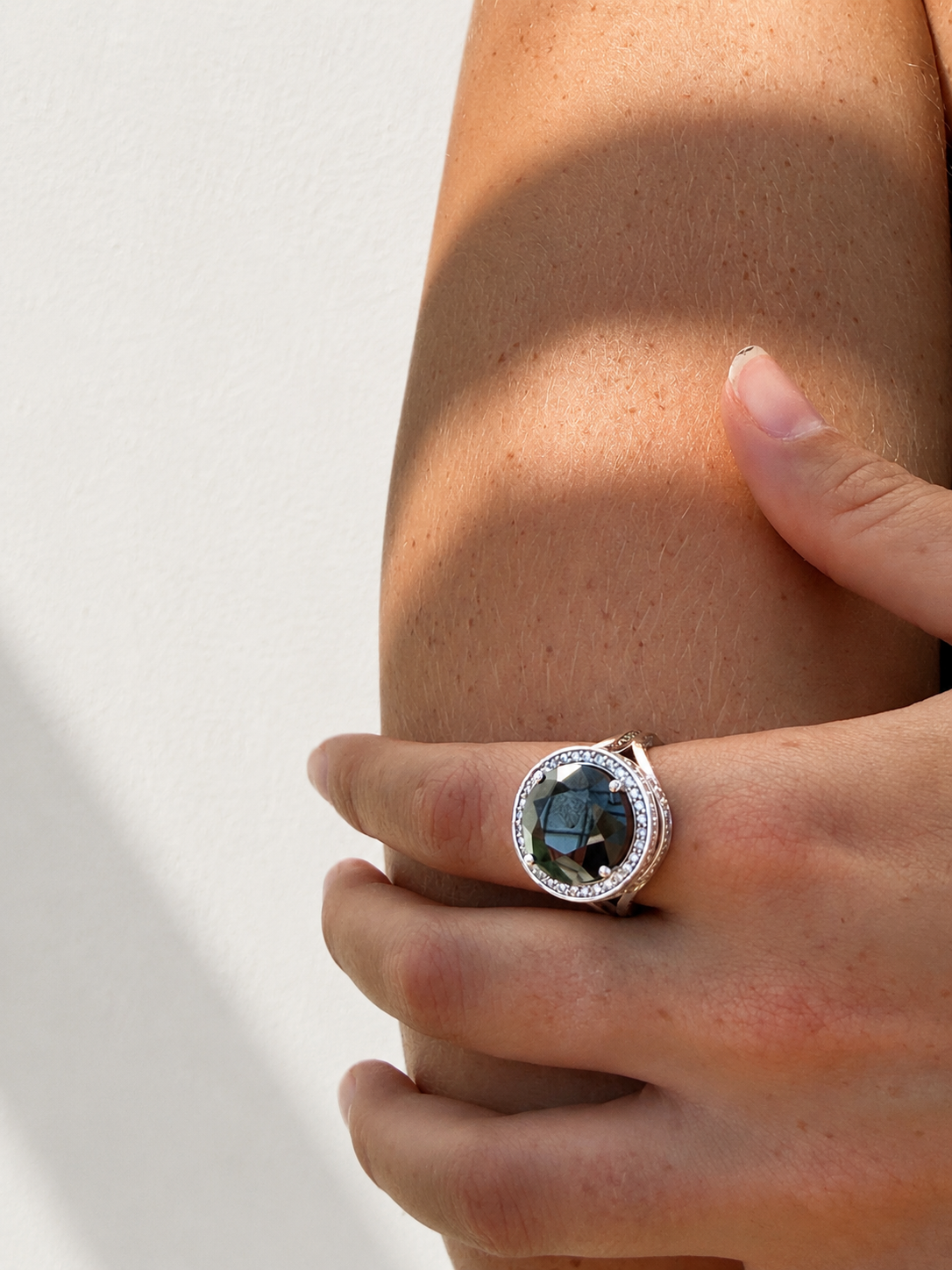 Midnight Eclipse Ring