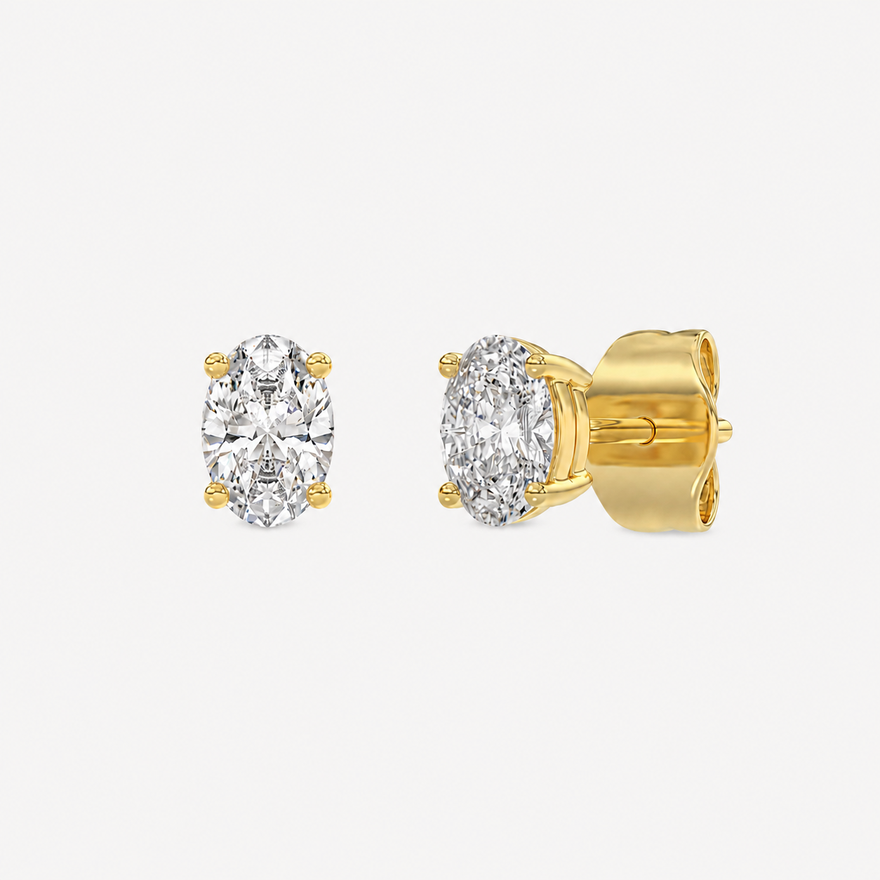 Élan Oval Diamond Studs