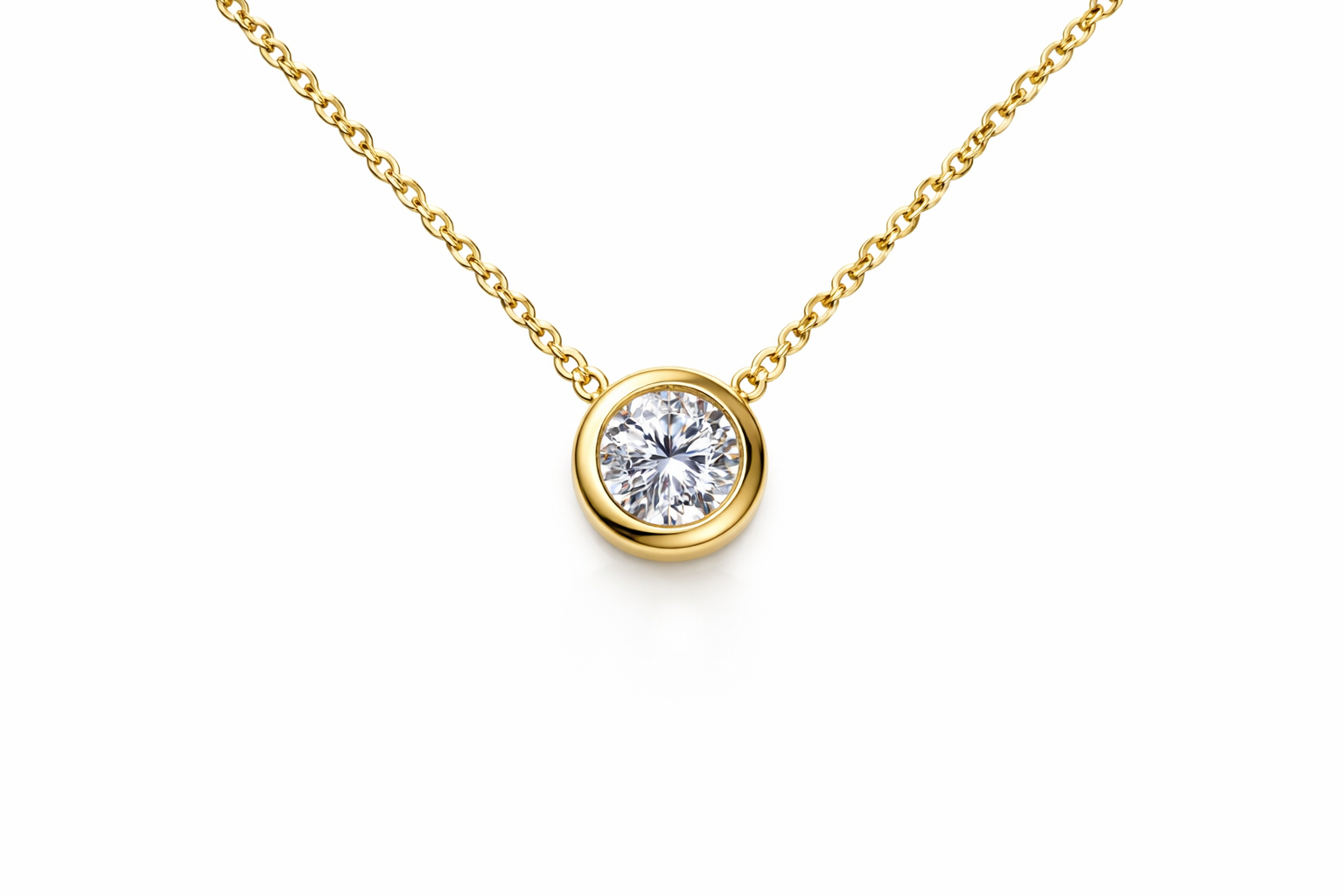 Luna Solitaire Diamond Pendant