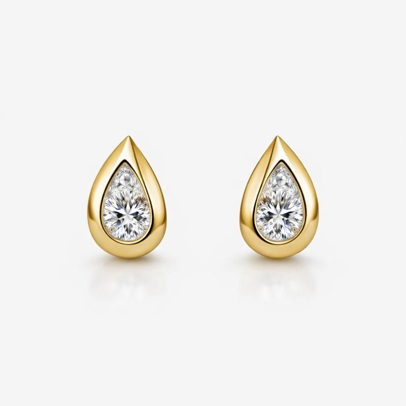 Button Eye Diamond Stud Earrings