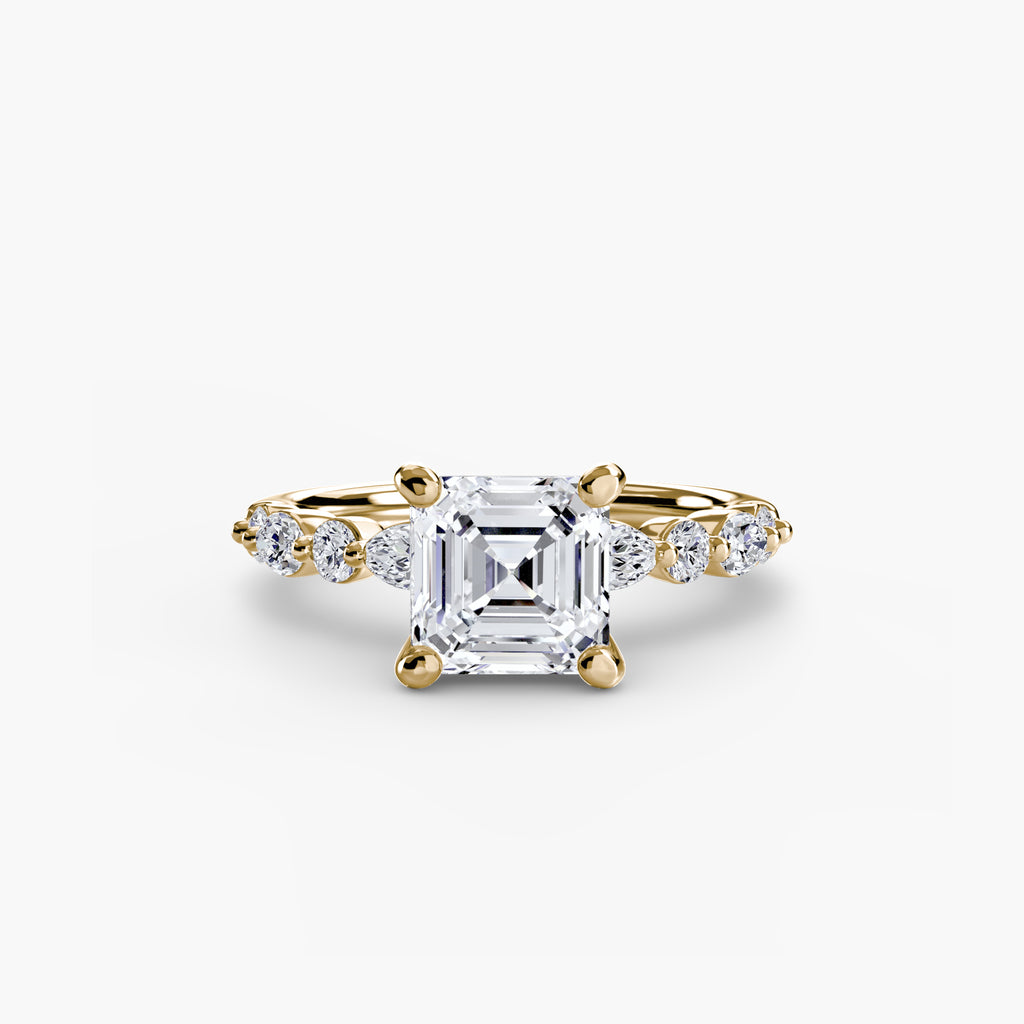 Solitaire with Eternity Pavé