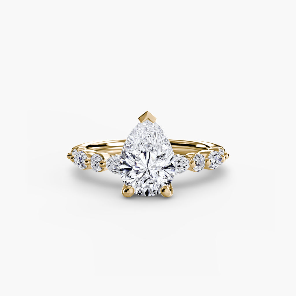 Solitaire with Eternity Pavé